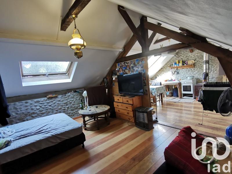 Maison - 260 m² - 10 pièces