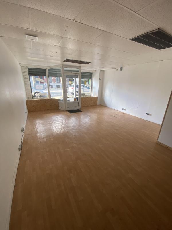 Bureau - 85 m² - 1 pièce