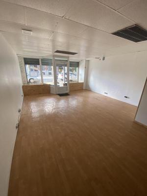 Bureau - 85 m² - 1 pièce