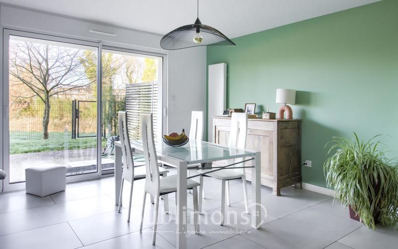 Appartement - 85 m² - 3 pièces