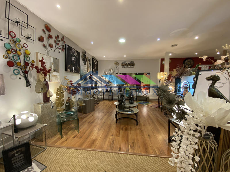 Local commercial - 250 m²