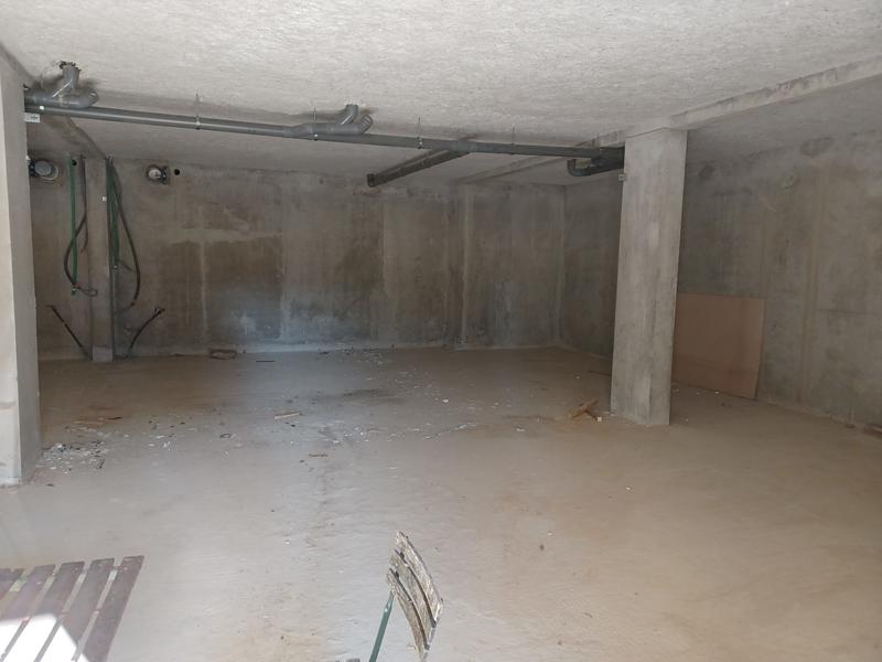 Local commercial - 77 m²