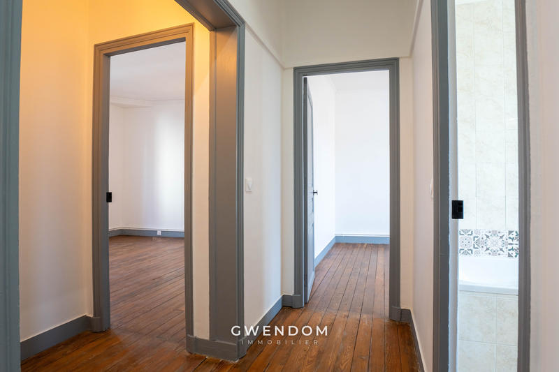 Appartement - 65 m² - 3 pièces