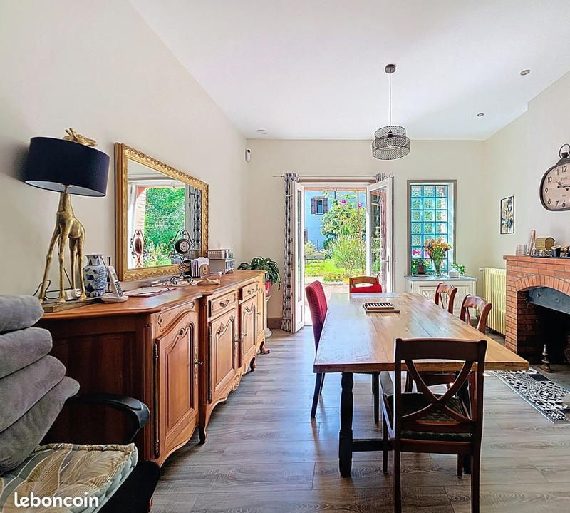 Maison de village - 125 m² - 5 pièces