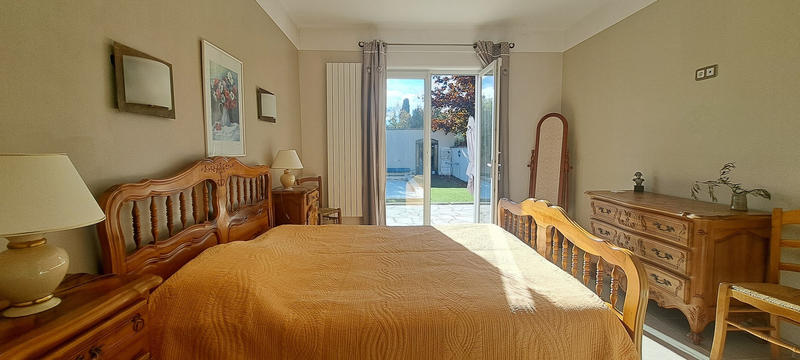 Maison - 140 m² - 5 pièces