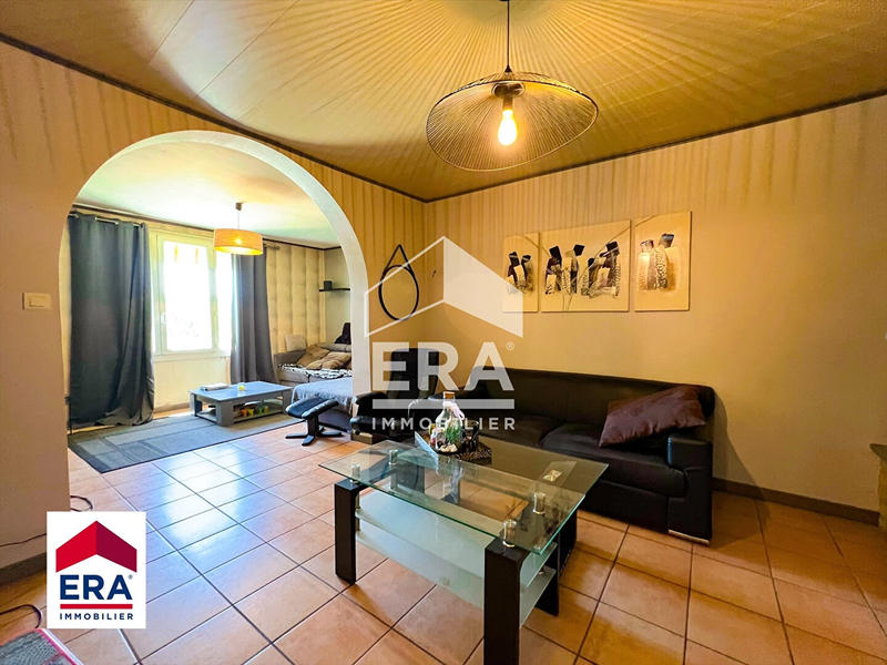 Maison - 164 m² - 9 pièces