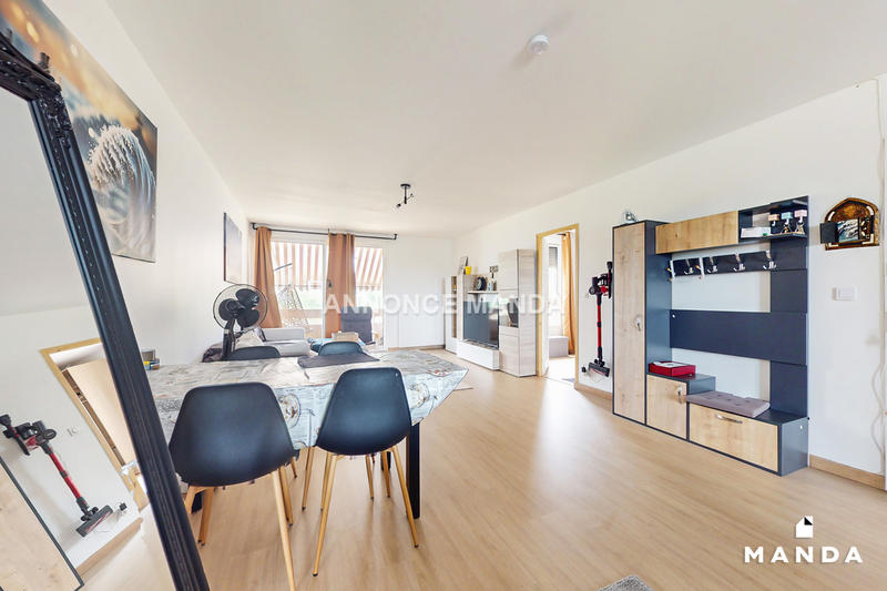 Chambre - 13 m² - 4 pièces