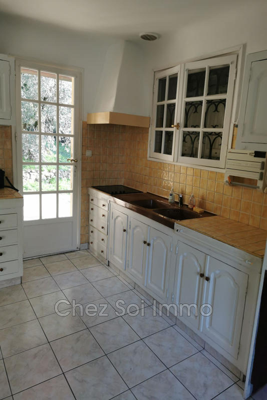 Maison - 150 m² - 4 pièces