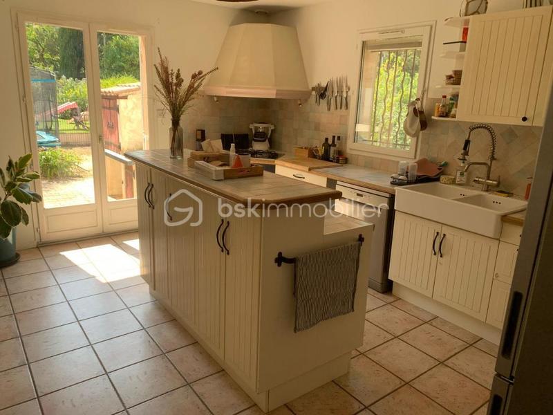 Maison - 138 m² - 7 pièces