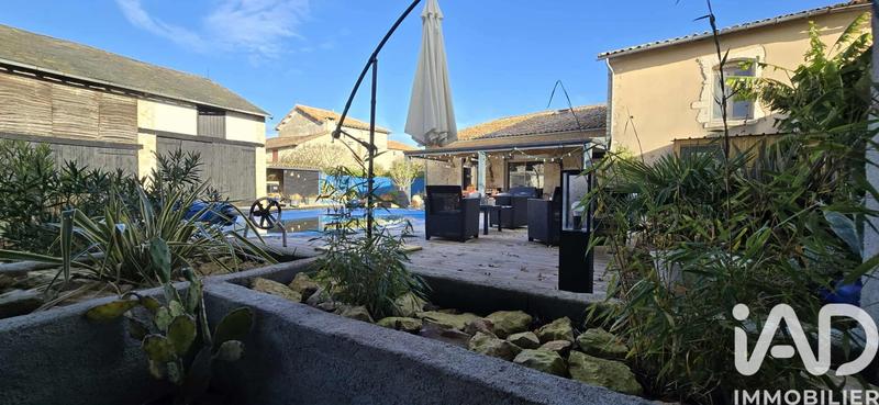 Maison de village - 240 m² - 7 pièces