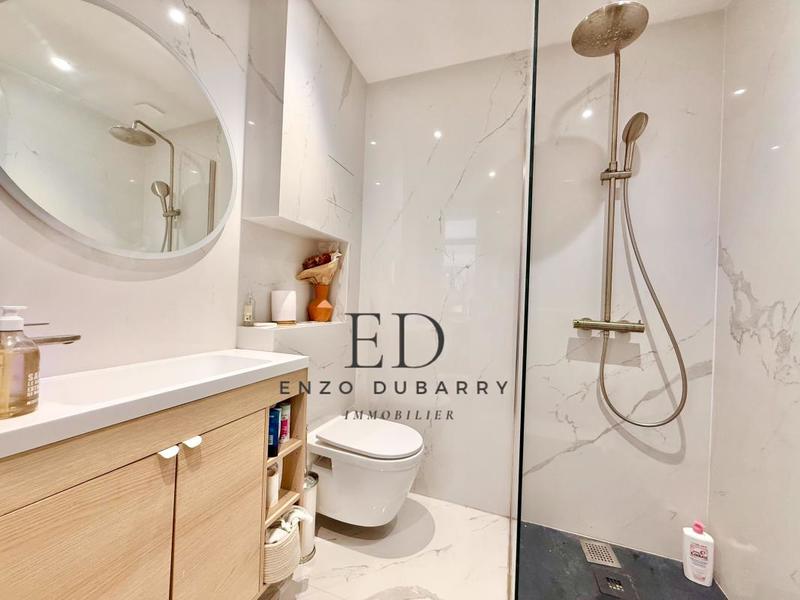 Appartement - 77 m² - 3 pièces