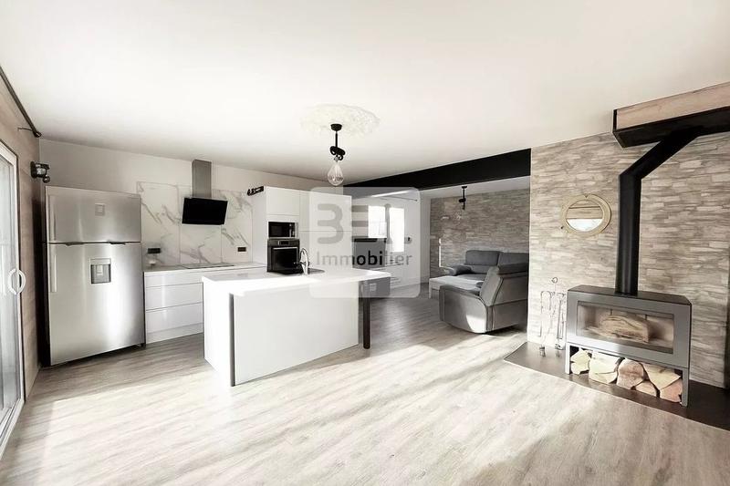 Maison - 163 m² - 7 pièces