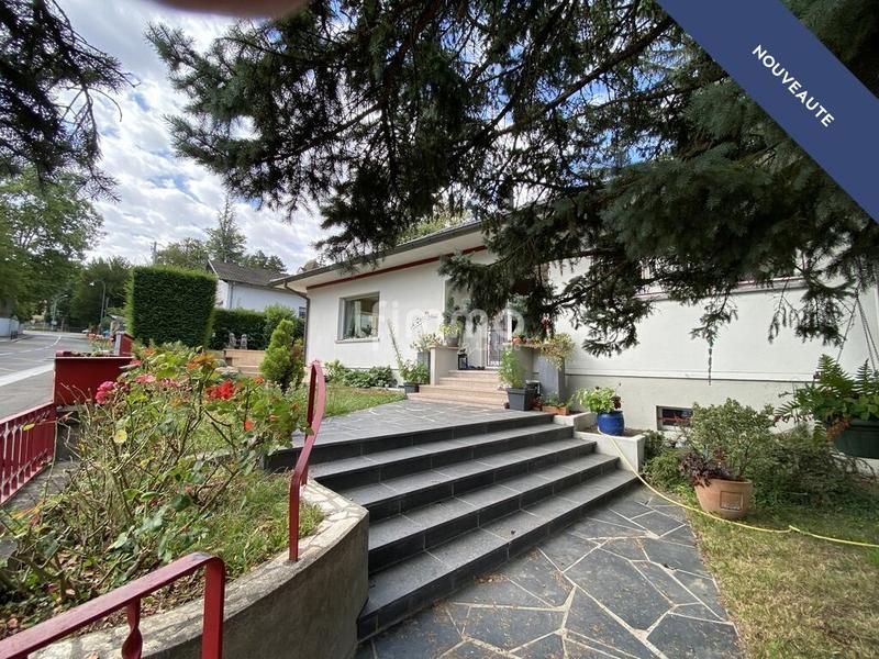 Maison d'architecte - 101 m² - 4 pièces