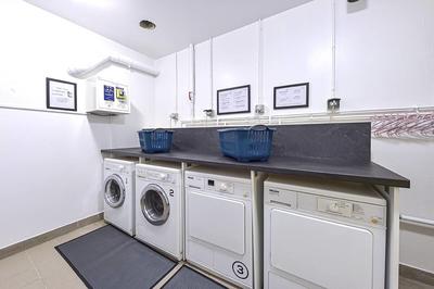 Studio - 15 m² - 1 pièce