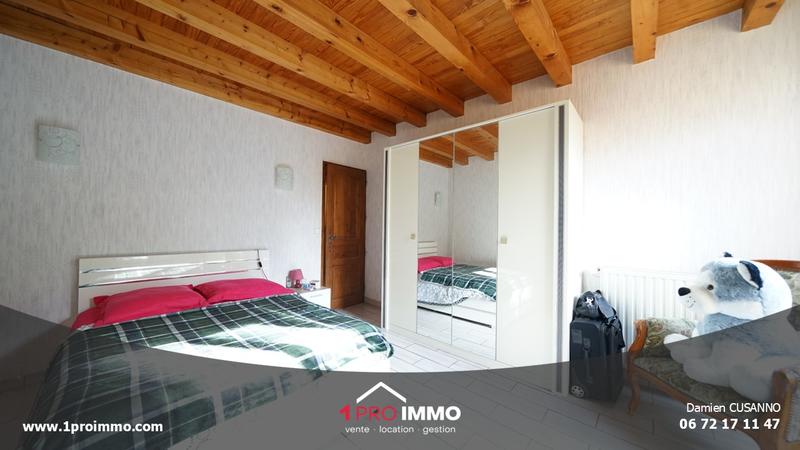 Maison - 200 m² - 5 pièces