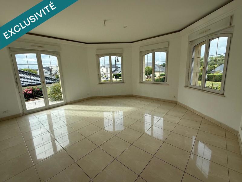 Maison - 231 m² - 5 pièces