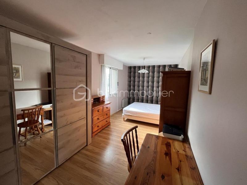 Appartement - 97 m² - 3 pièces
