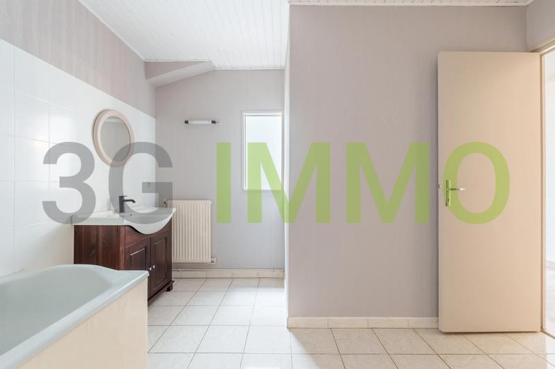 Maison - 173 m² - 8 pièces