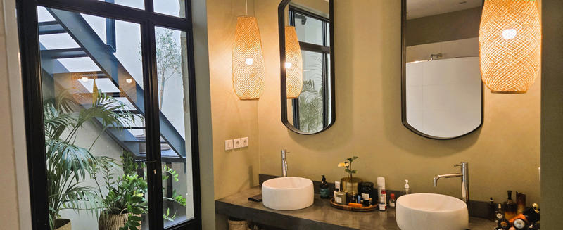 Maison - 195 m² - 8 pièces