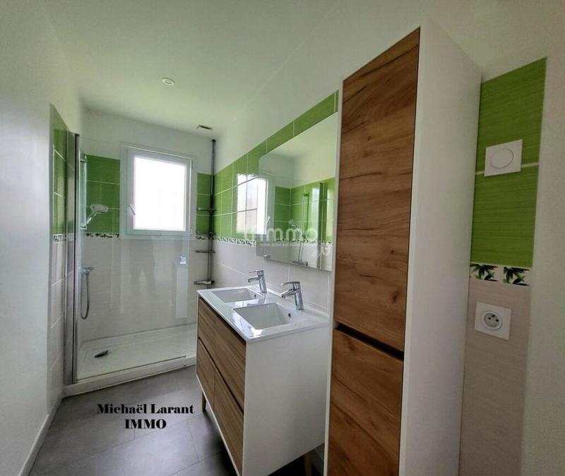 Maison - 96 m² - 4 pièces