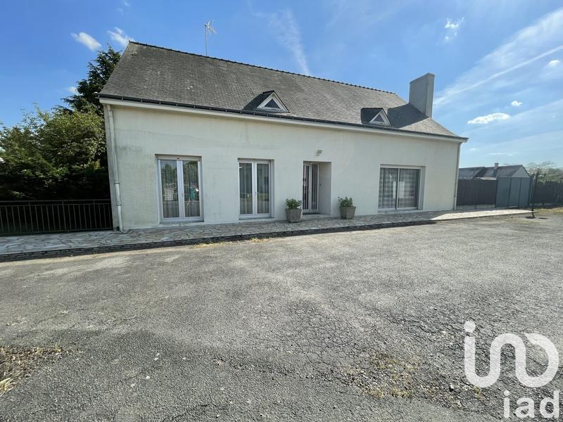 Maison - 215 m² - 7 pièces