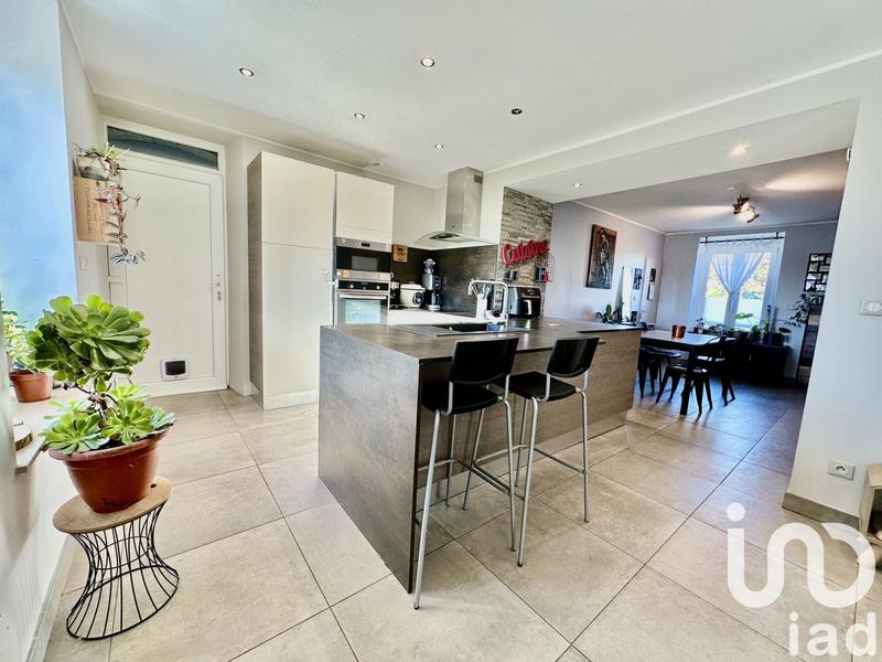 Maison - 111 m² - 5 pièces