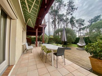 Maison - 108 m² - 4 pièces