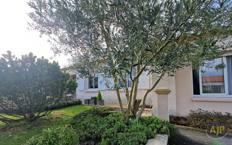 Maison - 145 m² - 7 pièces