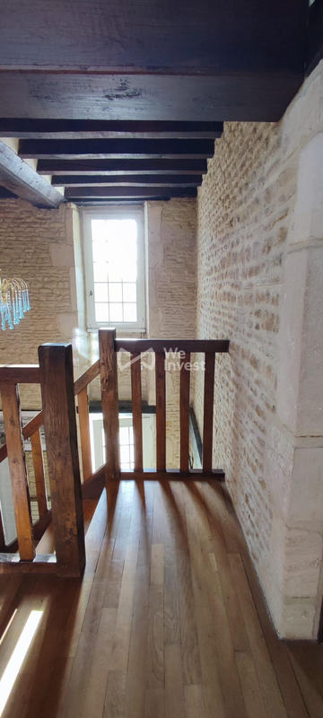 Maison - 301 m² - 11 pièces