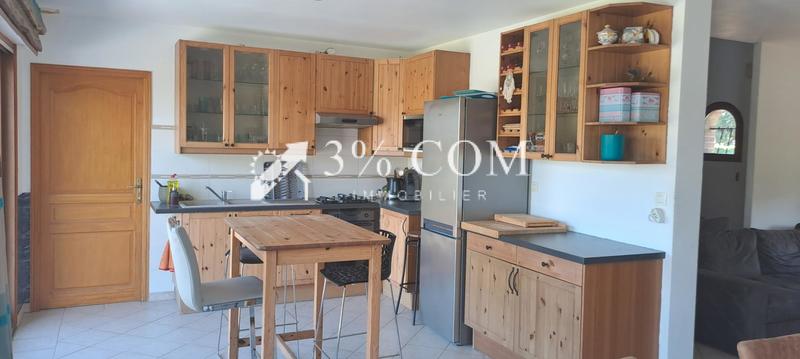 Maison - 136 m² - 9 pièces