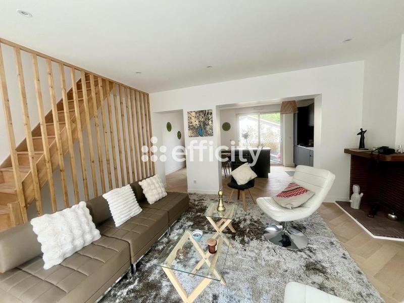 Maison - 126 m² - 5 pièces