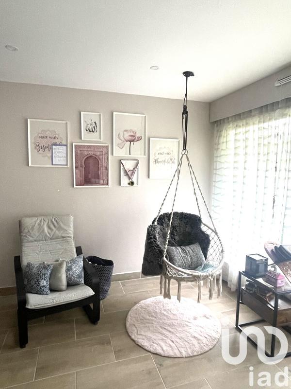 Appartement - 98 m² - 5 pièces