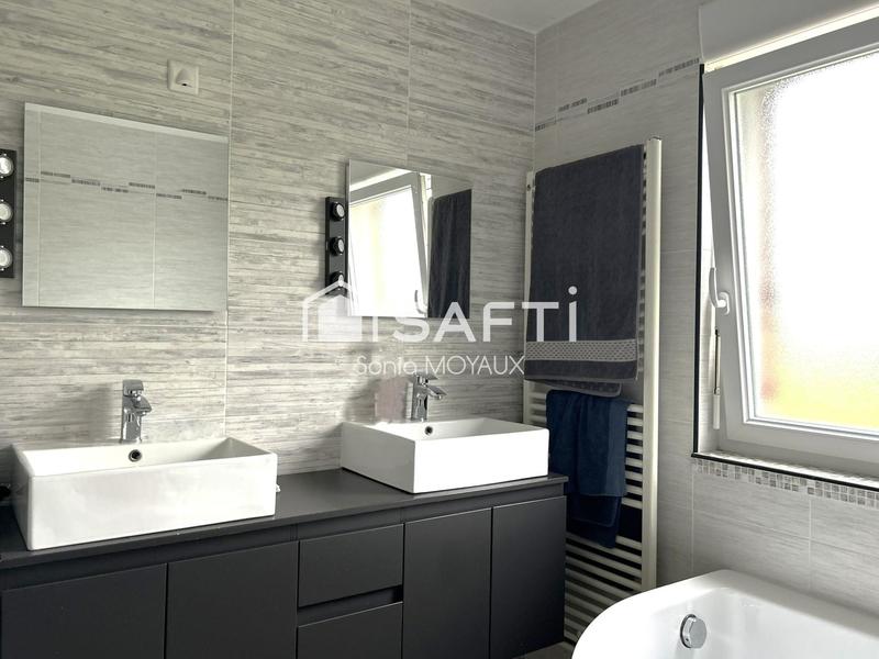 Maison - 190 m² - 10 pièces