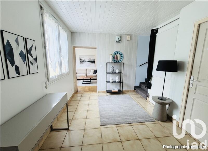 Maison - 210 m² - 7 pièces