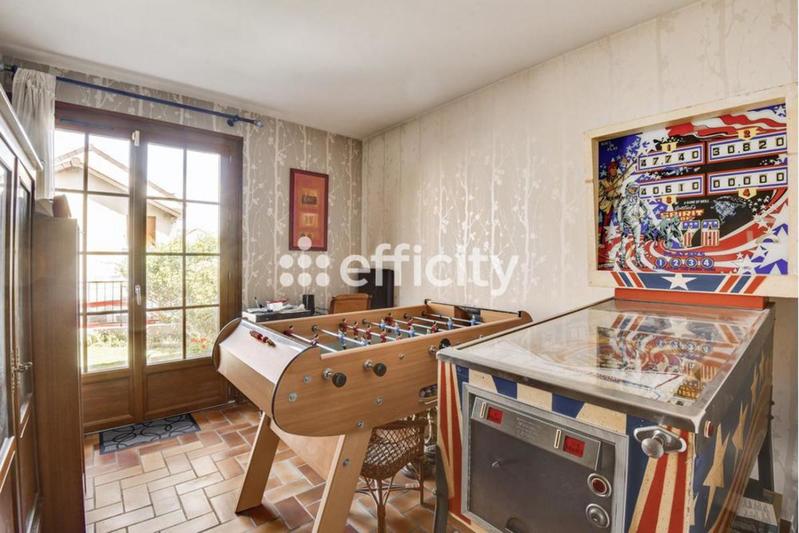 Pavillon - 134 m² - 5 pièces