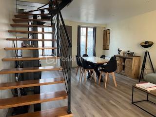 Château - 56 m² - 2 pièces