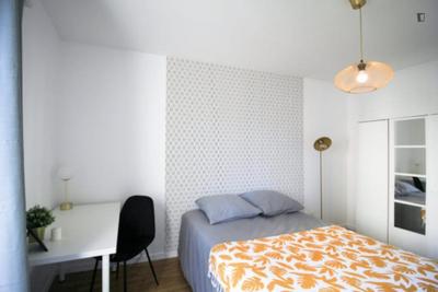 Chambre - 13 m² - 4 pièces