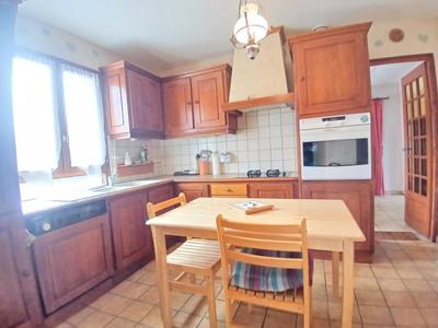 Maison - 110 m² - 6 pièces