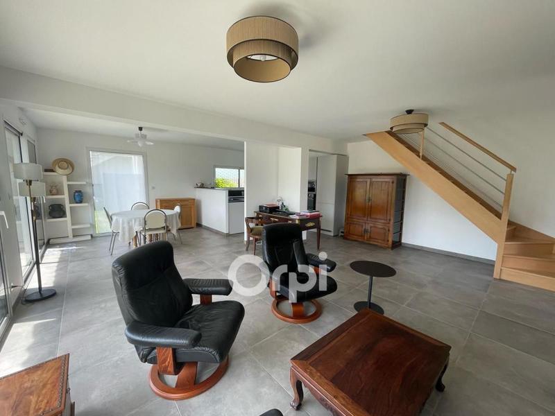 Maison - 107 m² - 4 pièces