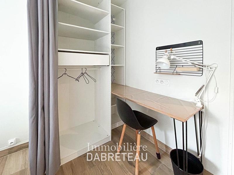 Appartement - 110 m² - 7 pièces