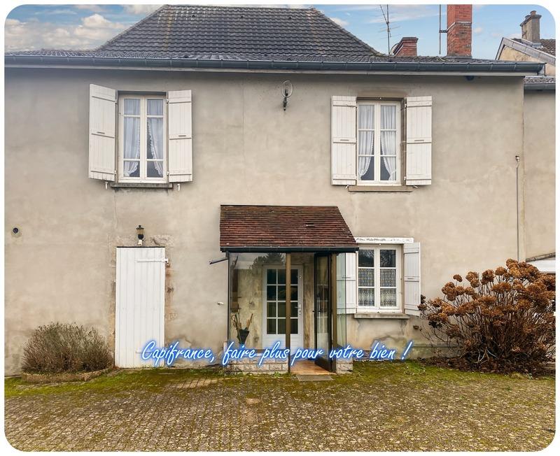 Maison de village - 200 m² - 7 pièces