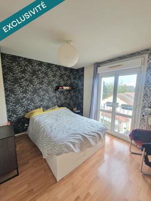 Appartement - 80 m² - 4 pièces