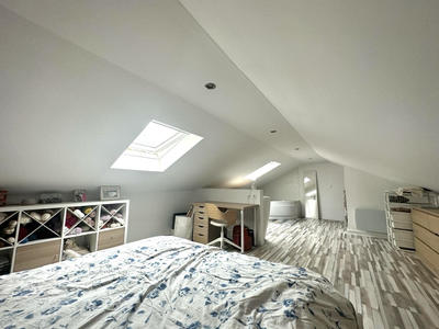 Appartement - 125 m² - 5 pièces