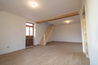 Maison - 105 m² - 6 pièces