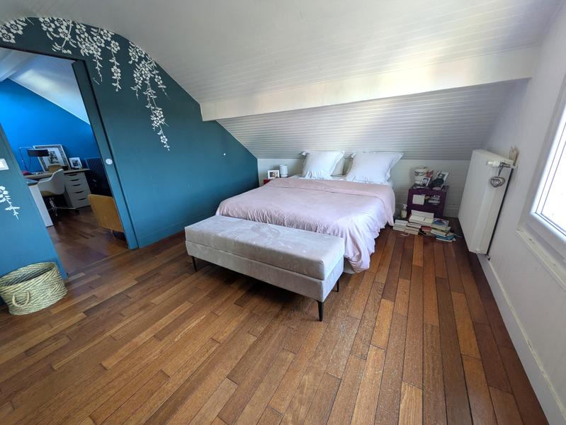 Maison - 110 m² - 6 pièces