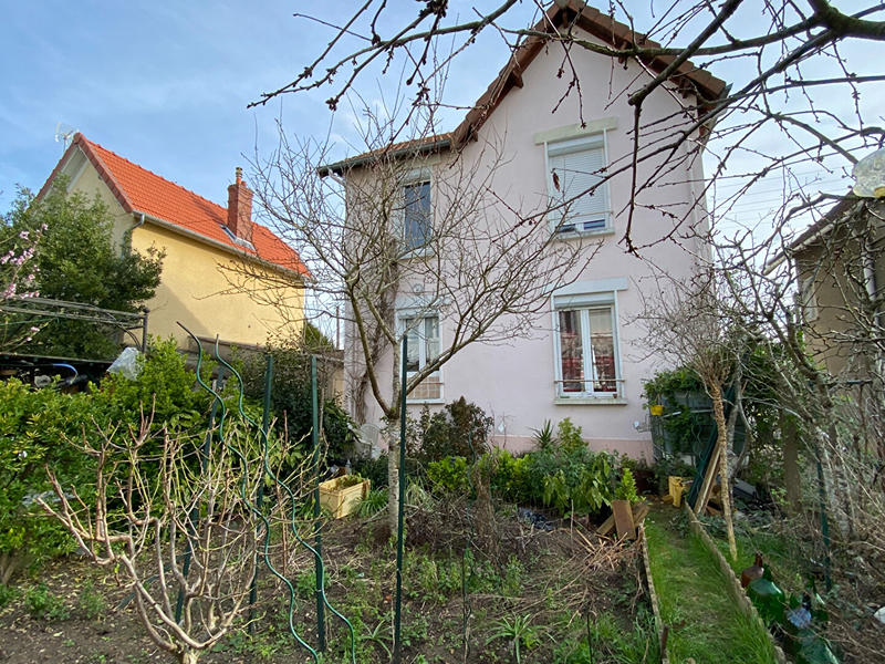 Maison - 70 m² - 3 pièces