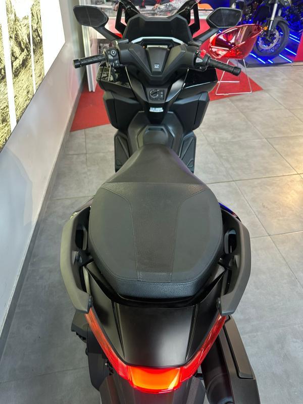 Honda Forza 350 2025