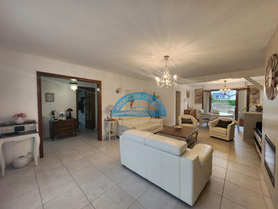 Maison - 140 m² - 6 pièces