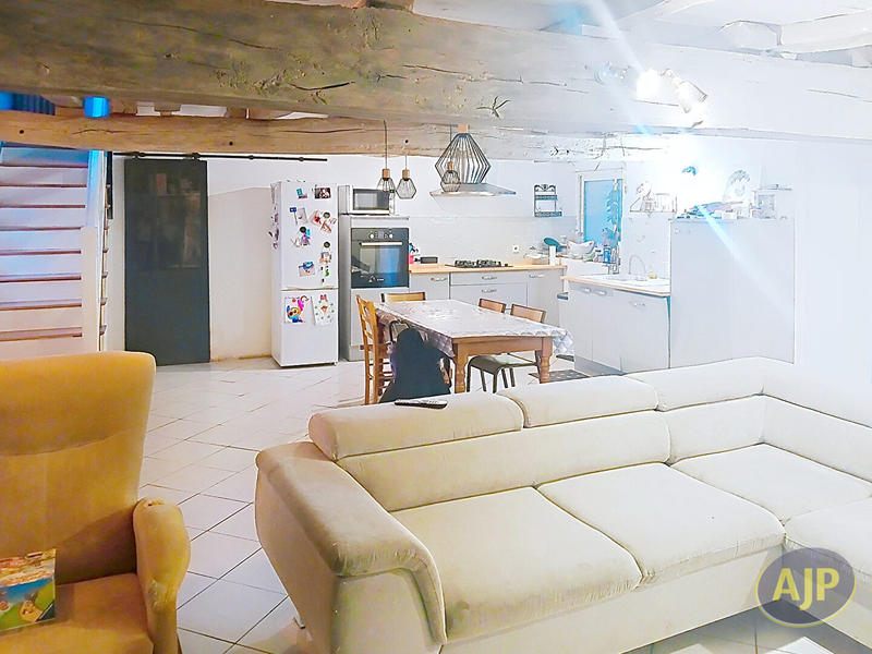 Maison - 82 m² - 4 pièces