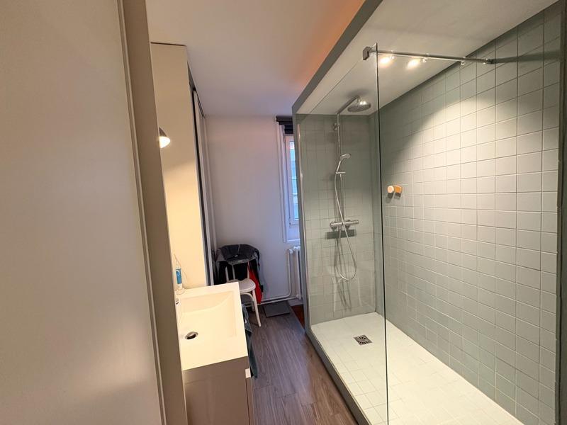 Maison - 133 m² - 6 pièces